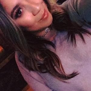 Meet your Posher, Liana